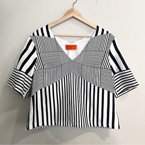 Clover Canyon black & white striped short sleeve top, size Medium